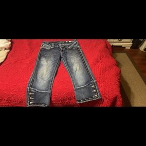Miss Me Size 29 Cropped Jeans. Used.Good Condition. Regular wear and tear.
